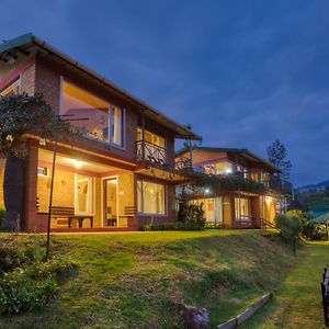 De Rock Jungle Living Resort
